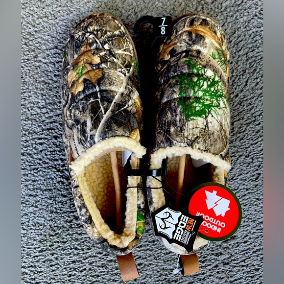NWT REALTREE New Edge Men’s Indoor/Outdoor Fleece-Lined Camo Slippers. Size 7/8. - Picture 1 of 4